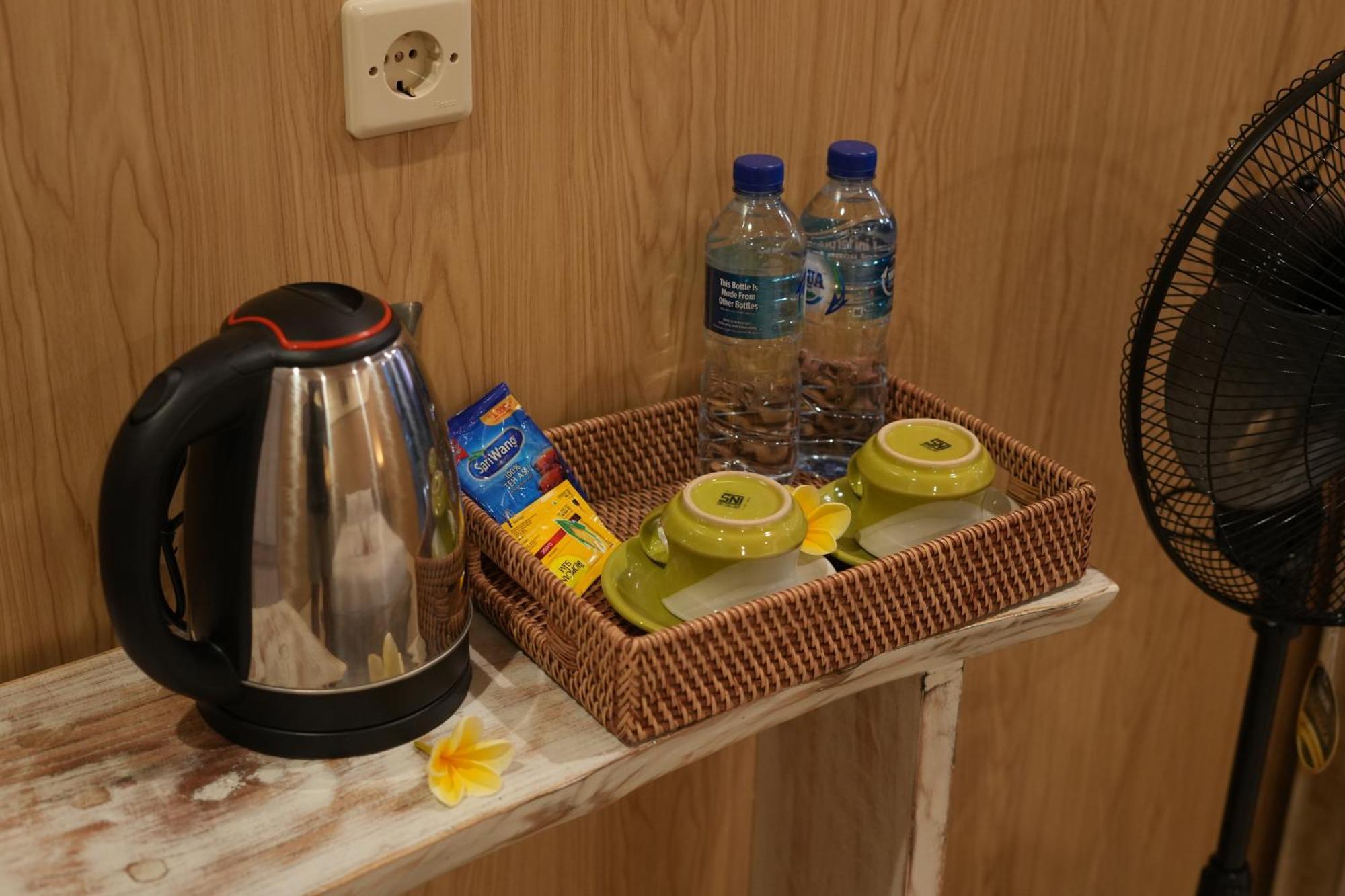 Ambara Guest House Tampaksiring エクステリア 写真